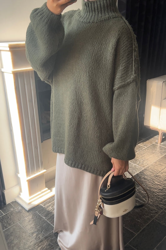 KHAKI FLUFFY SWEATER