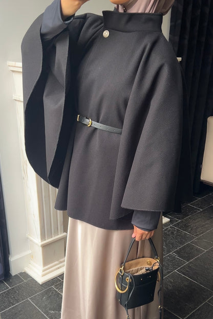 BLACK RIBBED BELT PONCHO