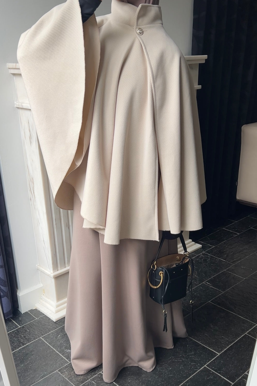 BEIGE RIBBED BELT PONCHO
