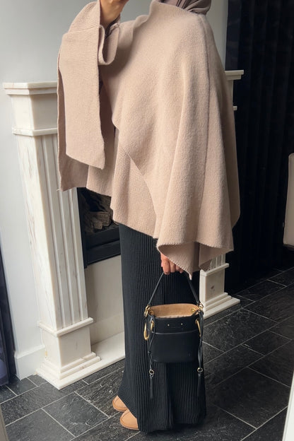 CAMEL SCARF PONCHO