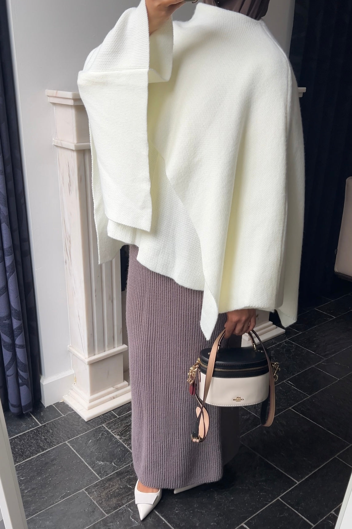 OFF-WHITE SCARF PONCHO