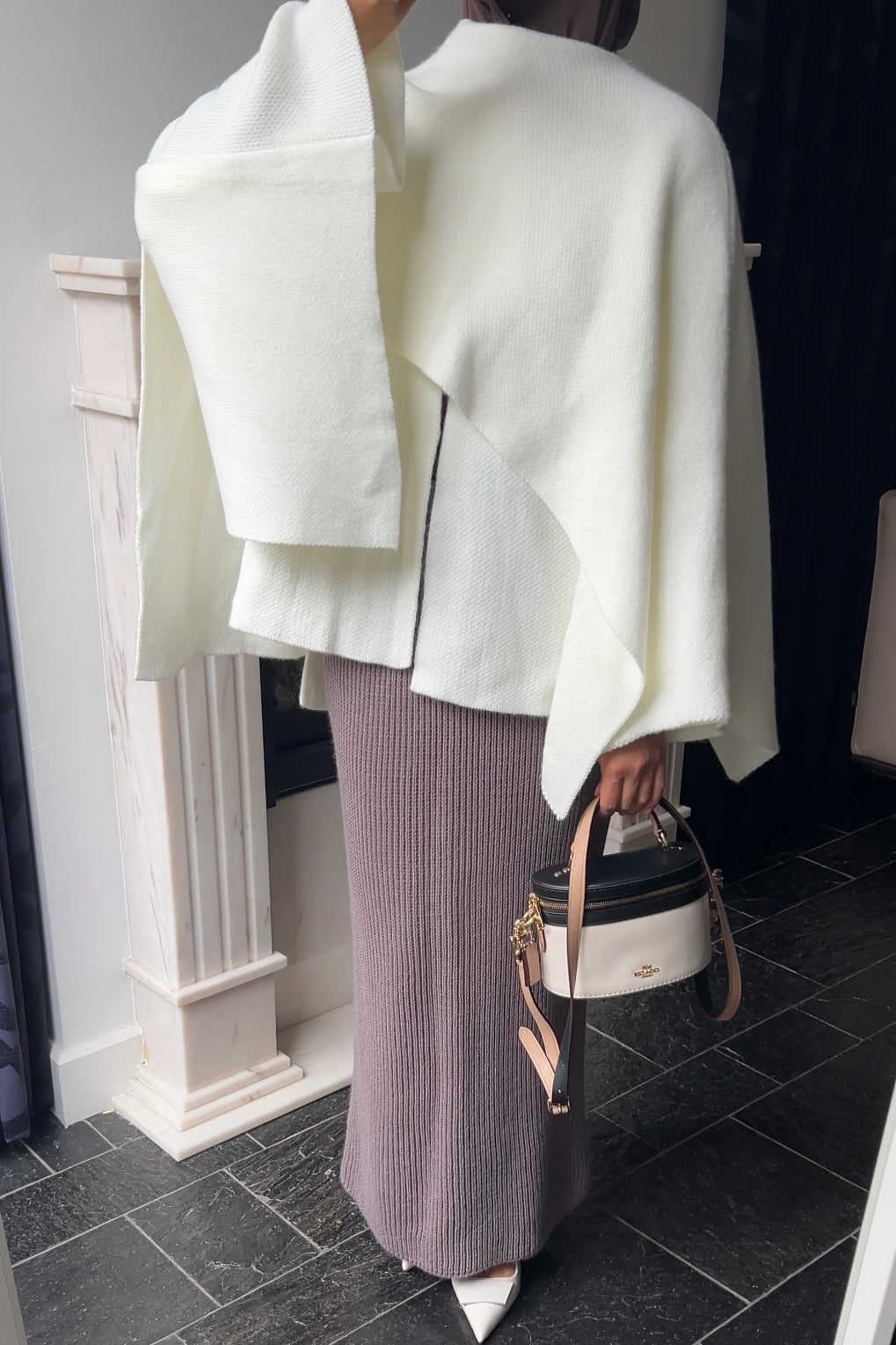 OFF-WHITE SCARF PONCHO