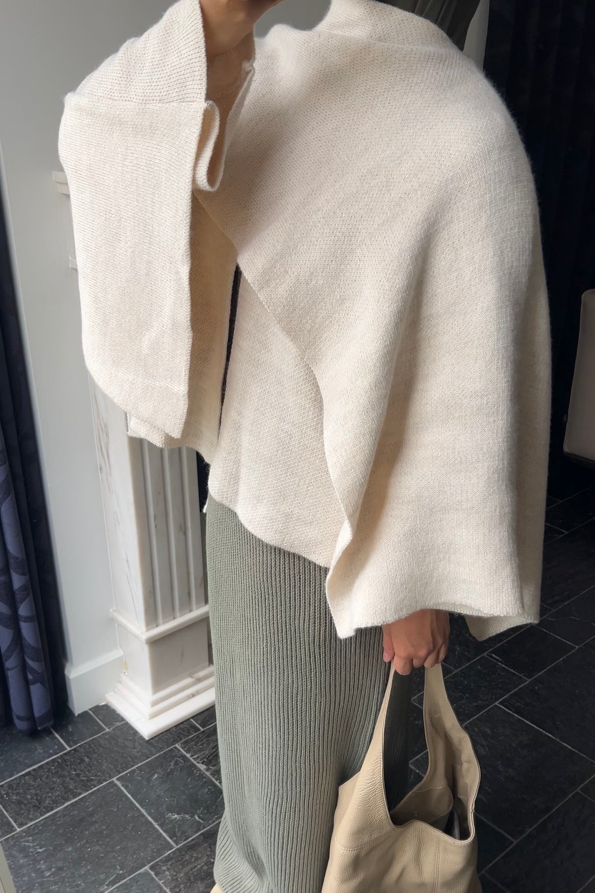 BEIGE SCARF PONCHO