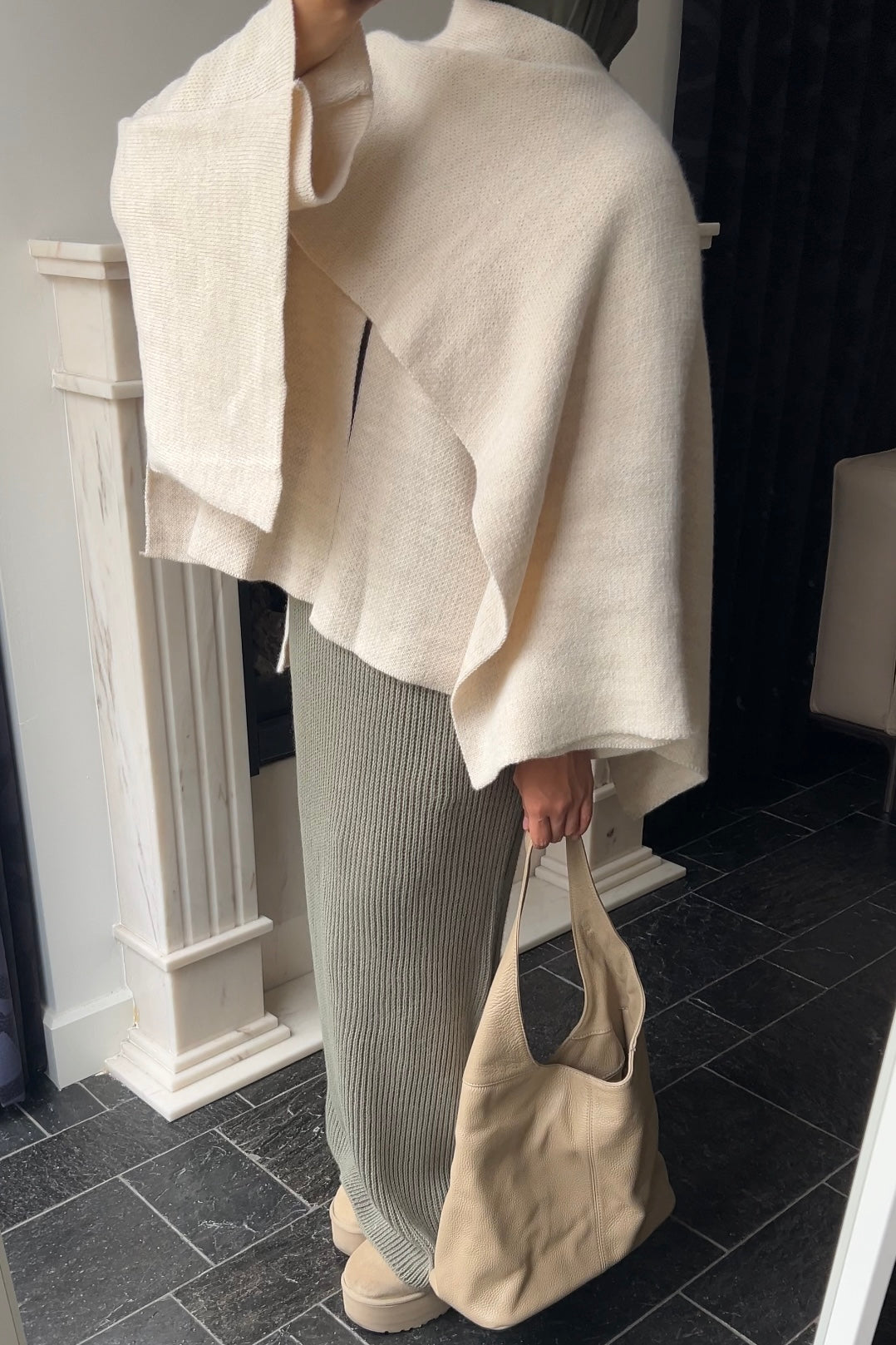 BEIGE SCARF PONCHO
