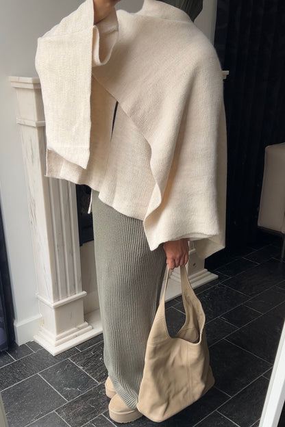 BEIGE SCARF PONCHO